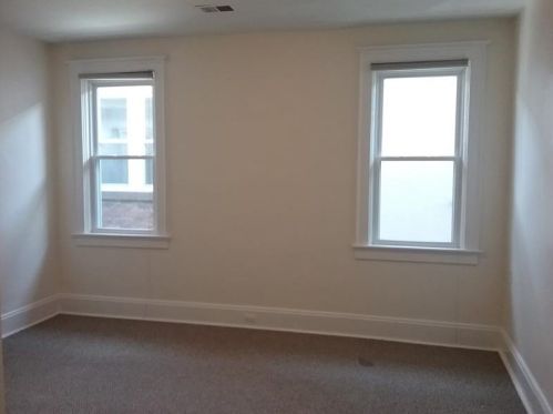 6366 Forward Ave, Pittsburgh PA 15217-2269 exterior