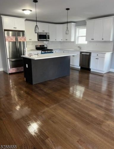 174 Scheerer Ave, Newark NJ  07112-2114 exterior