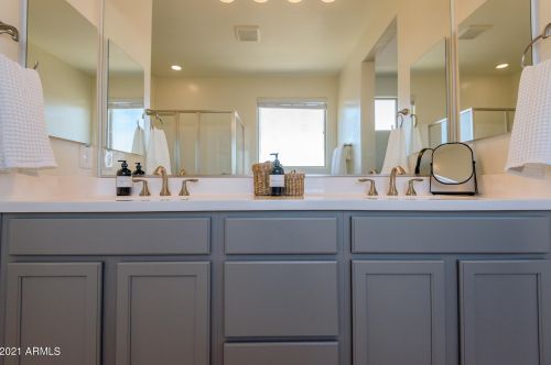 31314 1 Pl, Phoenix AZ 85022-2316 exterior