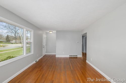 4002 Flamingo Ave, Wyoming MI exterior