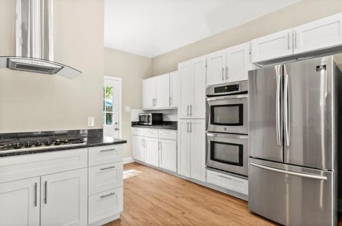 6609 Cruz St, Austin TX 78741-3519 exterior