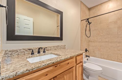 36236 11 Ave, Phoenix AZ 85013-3074 exterior