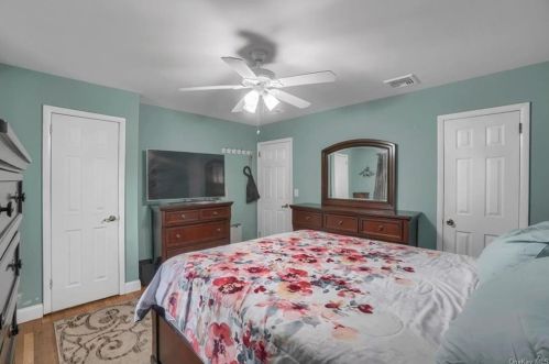 433 Storms Rd, Valley Cottage NY exterior