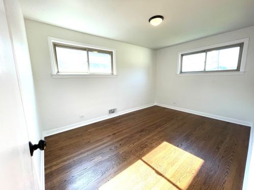 3600 69th Pl, Chicago IL  60629-4243 exterior