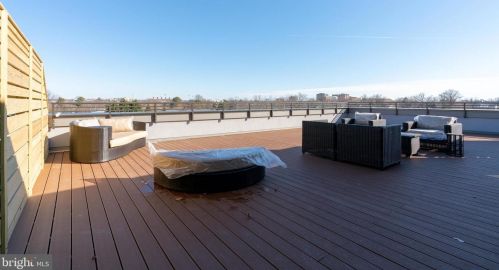 1800 Mount Vernon Ave, Alexandria VA  22301-1724 exterior