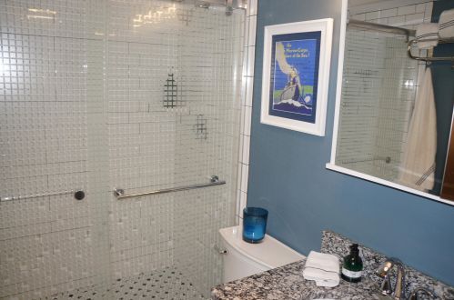 4908 Imperial Cir, Milwaukee WI  53220-4627 exterior