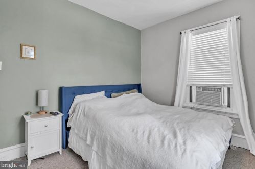 497 Lemonte St, Philadelphia PA  19128-4534 exterior