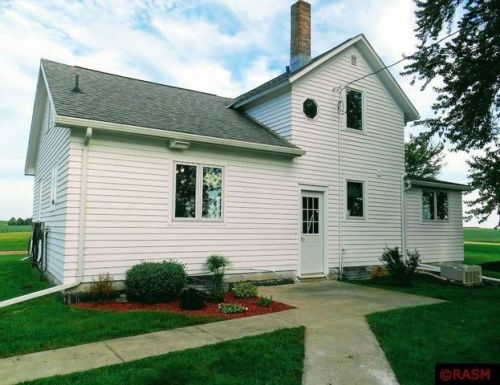 45095 240th St, Delavan MN  56023-6804 exterior