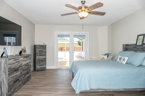 489 College Park Rd, Fort Pierce FL  34953-6224 exterior