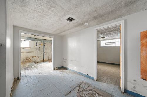 9540 Lowe Ave, Chicago IL 60628-7435 exterior