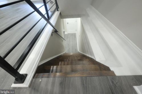 2525 Cumberland St, Philadelphia PA  19125-3100 exterior