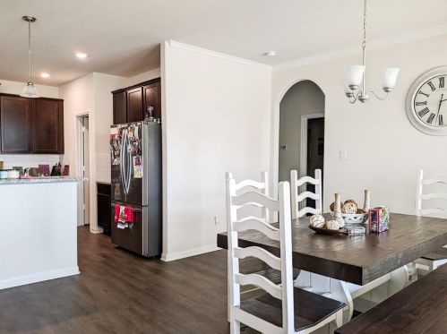 6383 Rollinghills Rd, Conroe TX 77303-4660 exterior