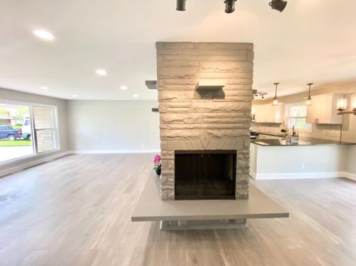 5429 Dexter Dr, Gary IN  46410-1744 exterior