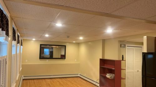 51 Pleasant St, Boston MA exterior