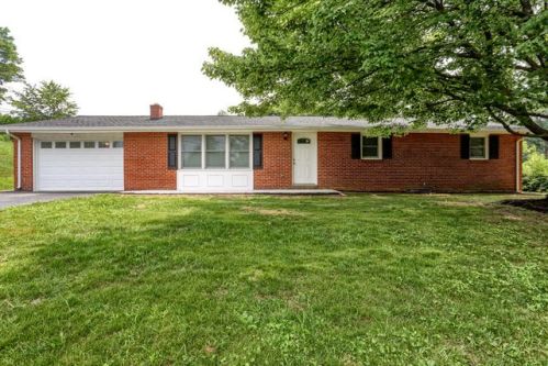 60 Grandview Rd, Hummelstown, PA 17036-9103