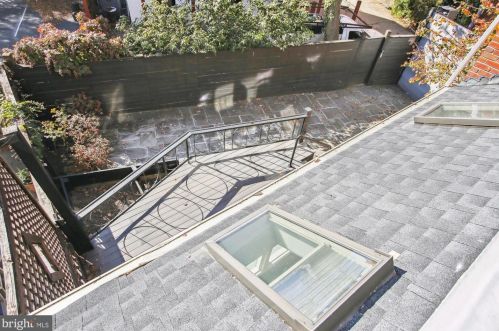 2208 Q St, Washington DC 20001-1955 exterior