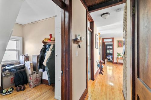 422 Baldwin St, Madison WI 53703-1746 exterior