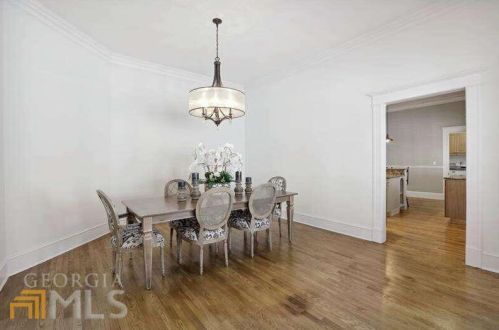 335 9 St, Atlanta GA 30309-4209 exterior