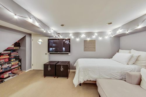 3852 Seeley Ave, Chicago IL 60659-4324 exterior