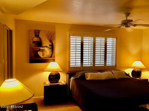 211 Paseo De Golf, Green Valley AZ 85614-3316 exterior