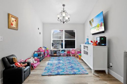 3851 Ramspeck St, Fort Pierce FL  34953-5381 exterior