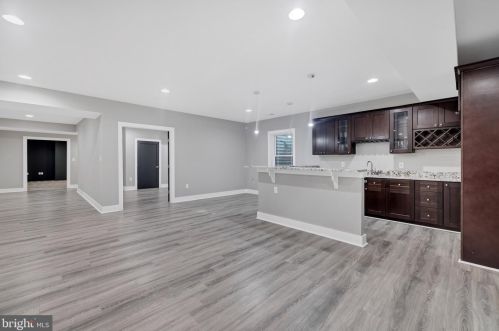 1864 Kirby Rd, Mc Lean VA 22101-5326 exterior