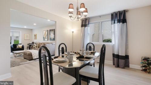 157 Pheasant Ln, Huntingdon Valley PA 19006-3105 exterior