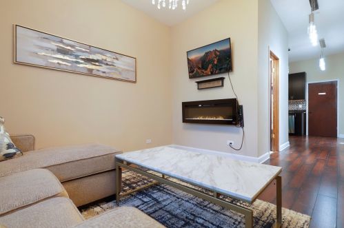 3501 Le Moyne St, Chicago IL  60651-2210 exterior