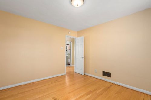 5815 Kingwood St, Saint Louis MO 63123-3554 exterior