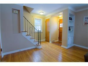 981 Roanoke Rd, Cleveland OH  44121-2074 exterior