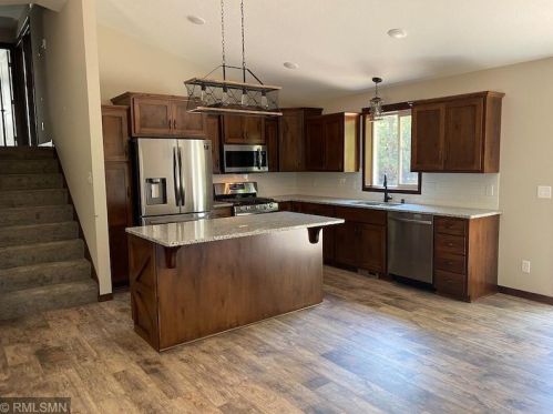 32 150th St, Princeton, MN 55371-3694