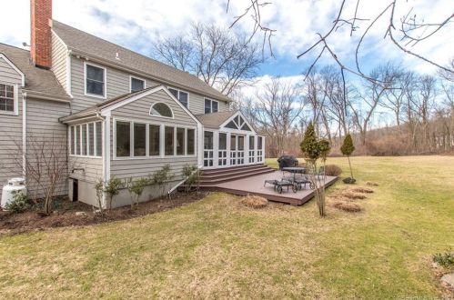 24 Duck Pond Pl, Wilton CT 06897-2704 exterior