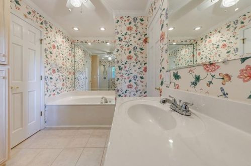 1877 Mercedes Ct, Atlanta GA 30345-3939 exterior