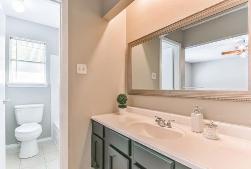 5843 Culross Close, Humble TX 77346-2639 exterior