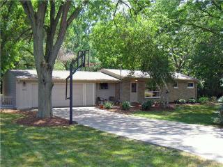 1435 Biscayne Way, Haslett, MI 48840-8410