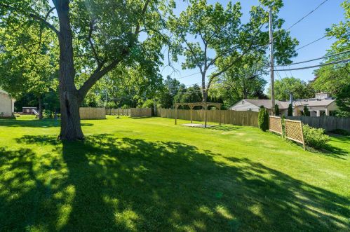 219 Daphne Rd, Milwaukee WI 53209-3346 exterior