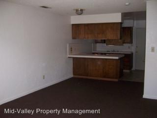 249 H St, Tulare, CA 93274-3958