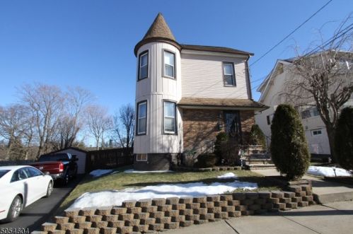 42 Dewey Ave, Paterson, NJ 07512-2504