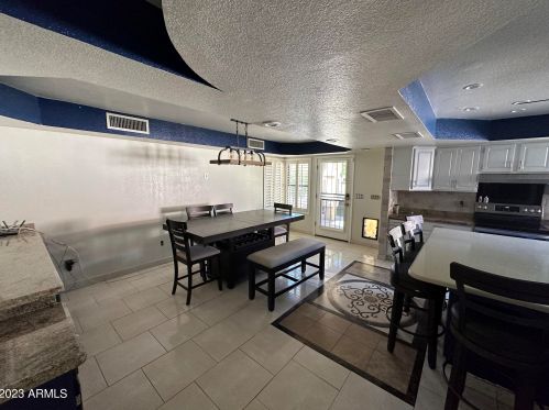 5726 Ivanhoe St, Chandler AZ  85226-1824 exterior