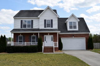 201 Stillwater Creek Dr, Goldsboro NC  27534-6382 exterior