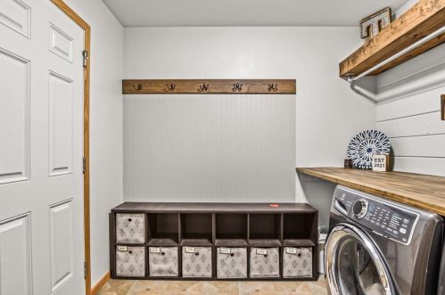 513 Apollo Way, Madison WI  53718-2901 exterior