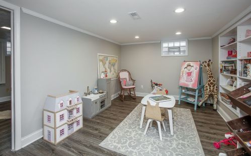 860 Linden Ave, Elmhurst IL 60126-5312 exterior