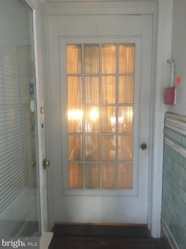 3741 15th St, Philadelphia, PA 19140-3601