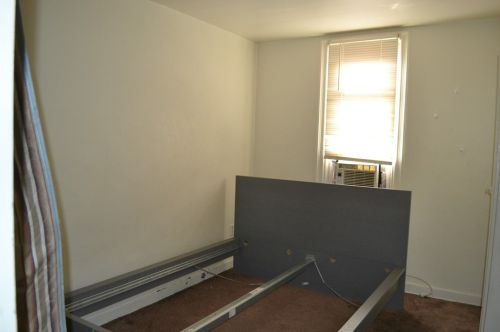 2023 Delaware Ave, Pittsburgh PA 15218-1875 exterior