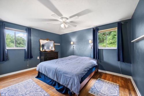 50 Kenneth Dr, Pittsburgh PA 15223-1204 exterior