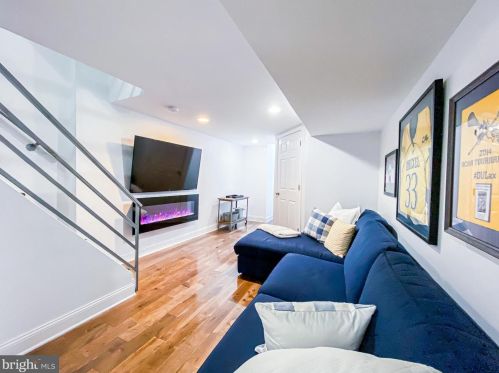 1237 Mascher St, Philadelphia PA 19140-4624 exterior