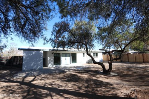 4508 Water St, Tucson AZ 85719-3337 exterior