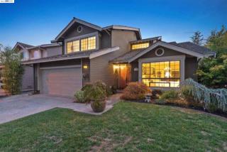 3314 Washington Ct, Alameda, CA 94501-5574