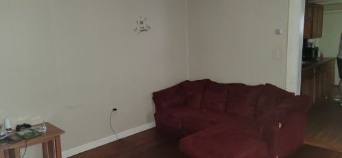 189 Logee St, Woonsocket RI 02895-6060 exterior