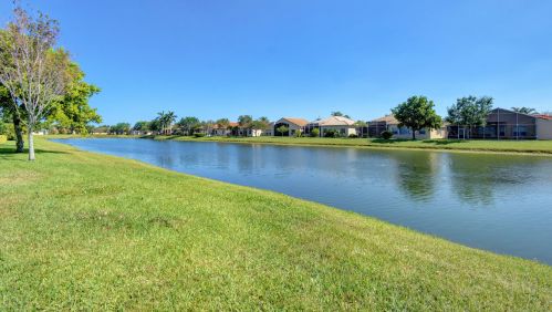 6774 Garde Rd, Boynton Beach FL 33472-7315 exterior